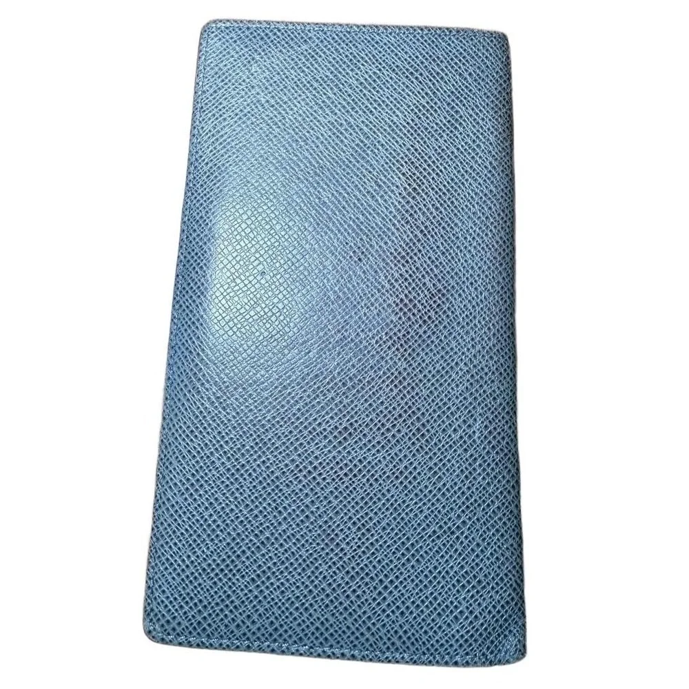 Louis Vuitton Gray Epi Leather Wallet